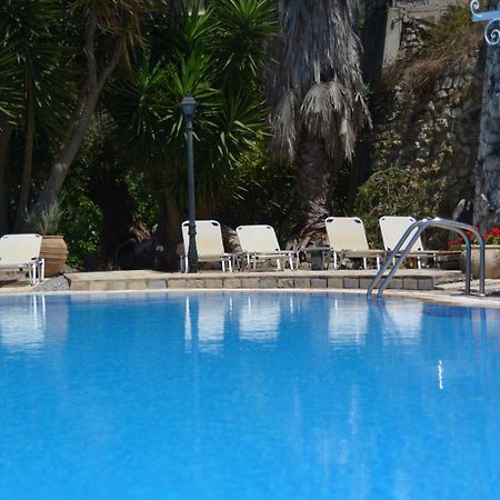 لياباديس Medusa Lux Apartments المظهر الخارجي الصورة