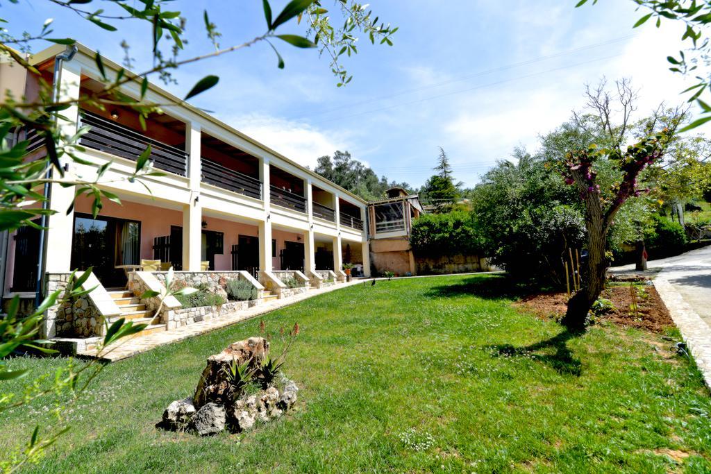 لياباديس Medusa Lux Apartments المظهر الخارجي الصورة